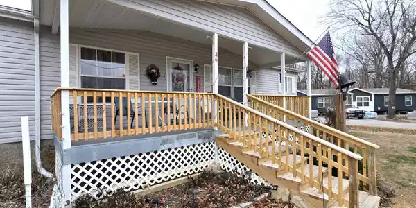36 SLATER DRIVE