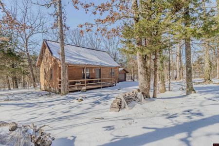 1017 PEACE VALLEY ROAD