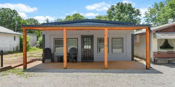 6646 HWY 178 WEST