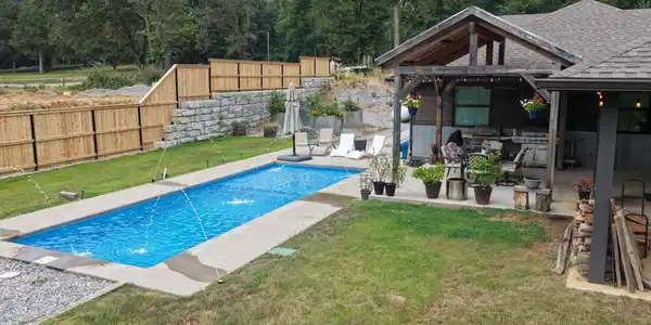 598 RIVERBEND DRIVE