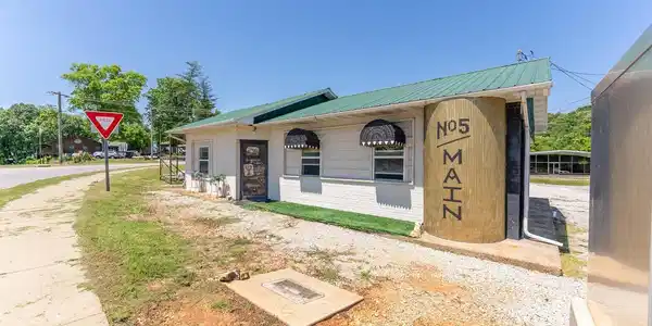 15 MAIN STREET