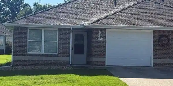 1550 MEADOWHILL DRIVE