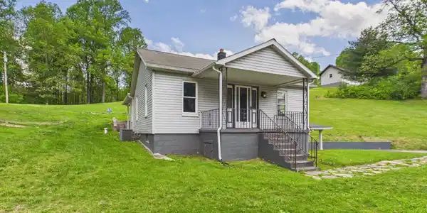 3402 Harrison