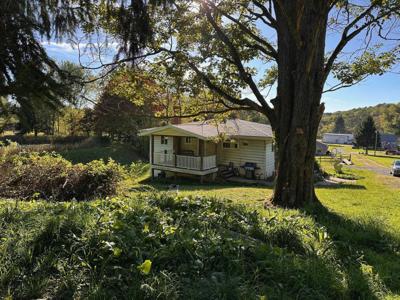 3785 Grafton