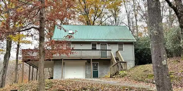 1651 Mabie
