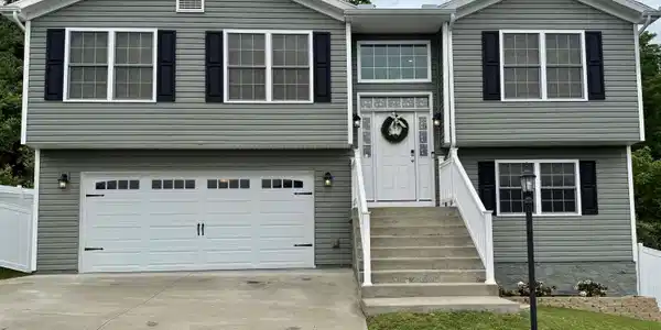 249 Woodbury