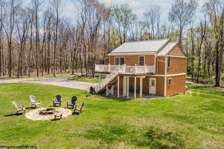 1263 Moccasin Rocks