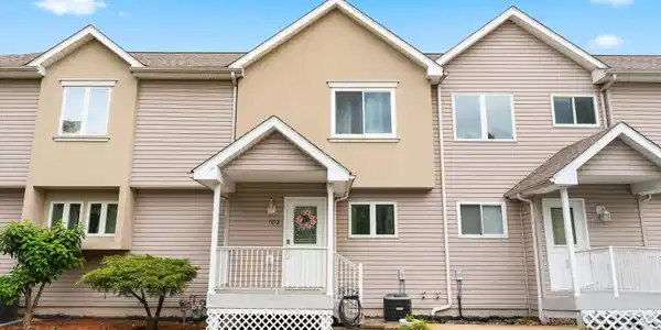 102 Pierpont