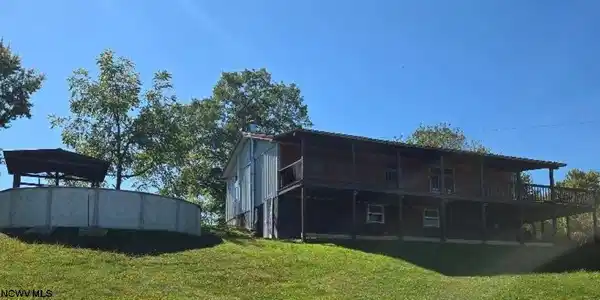 1816 Mcdermott Ridge
