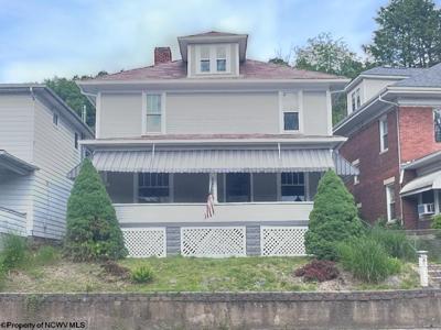 419 S Main