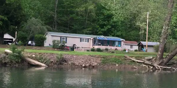 1063 Buckhannon River