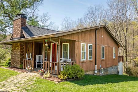 690 Cobun Creek