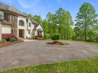40 Briarwood Drive