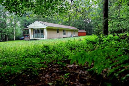 193 Deerwood