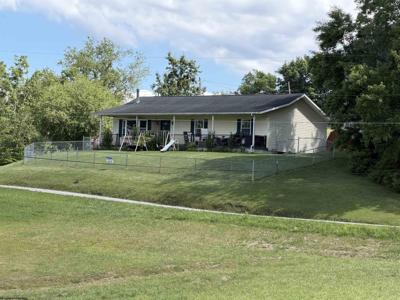 72 Hillcrest