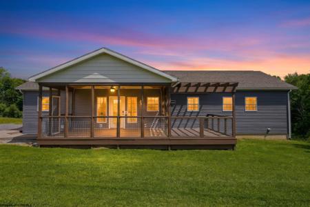 563 Laurel Run Pisgah