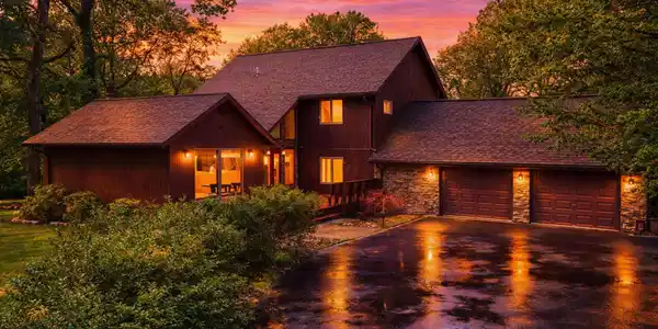 48 Raven Rock