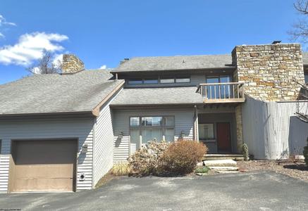 203 Lakeview