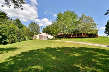 5984 Green Valley