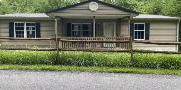 945 Pine Grove
