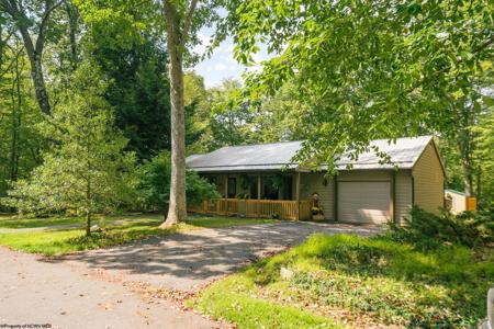 488 Laurel Circle