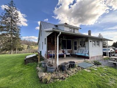 1021 Clover Run