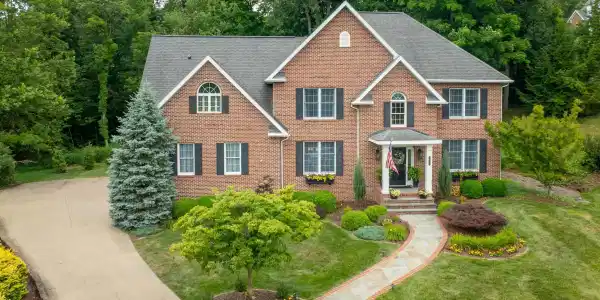 4500 Laurel Ridge