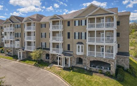 1211 Suncrest