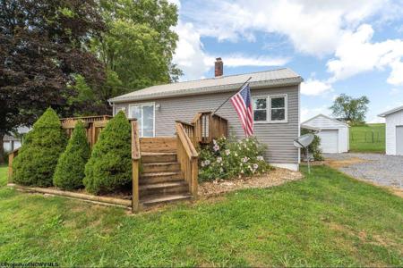 1539 Long Hollow