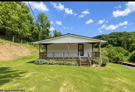 2309 Sassafras