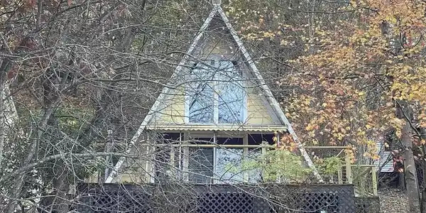 431 Valley Falls