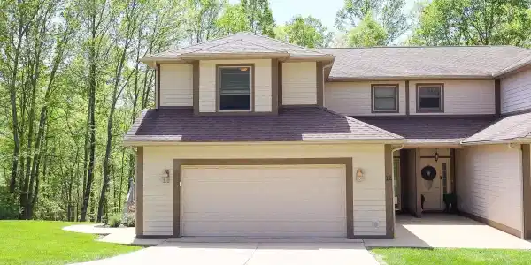 12 Oak Ridge