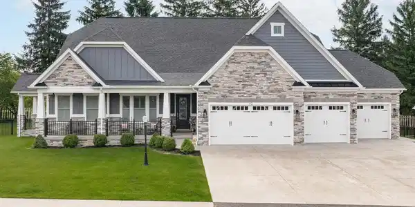 62 Hidden Brook