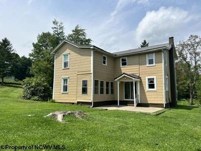 1340 Buckhannon