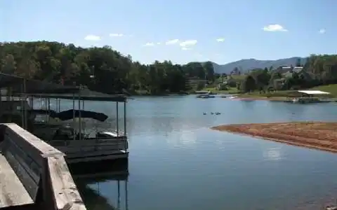 Image 3: Additional View