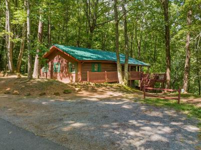 131 Hickory Trace