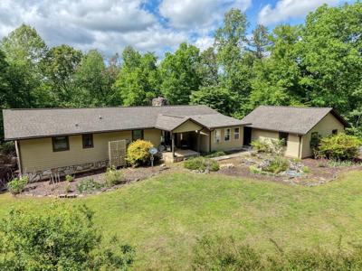 874 Deer Hill Road