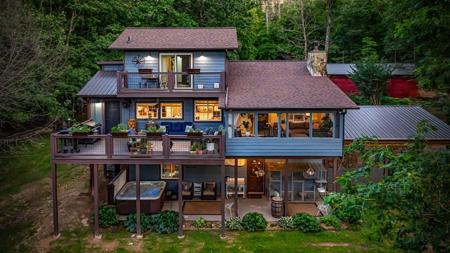 390 Sunny Brook Road