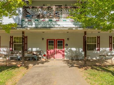 2099 Trackrock Gap Road
