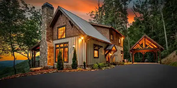 380 Utana Bluffs Trail