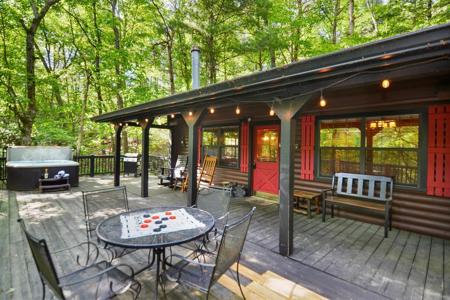 20 River Rock Road