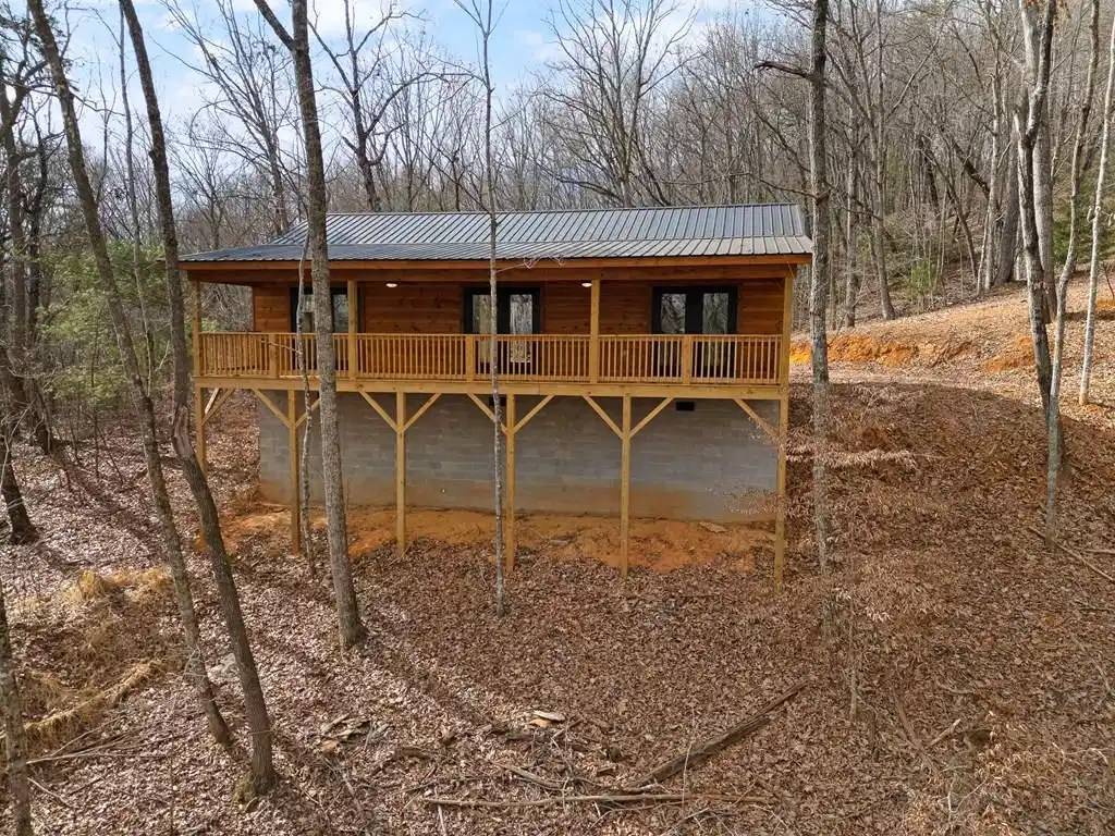 Image 1: Main View