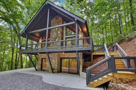 1583 Spring Cove Road