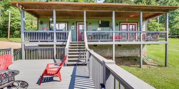 1100 Rova Way