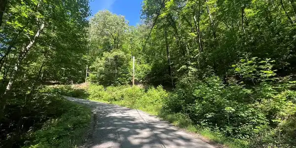 17&18 Pioneer Drive