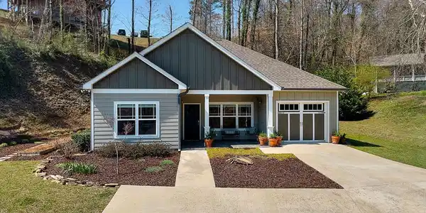 181 Logan Lane