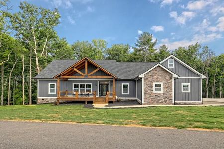 274 Oakwood Way