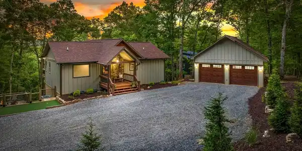 241 Wolf Creek Mountain Road