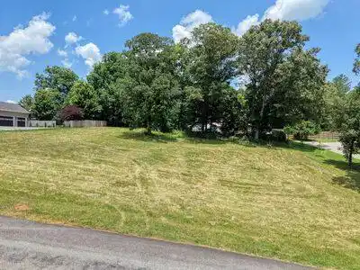 Image 1: Main View