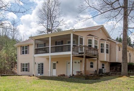 5224 Laurel Ridge Road